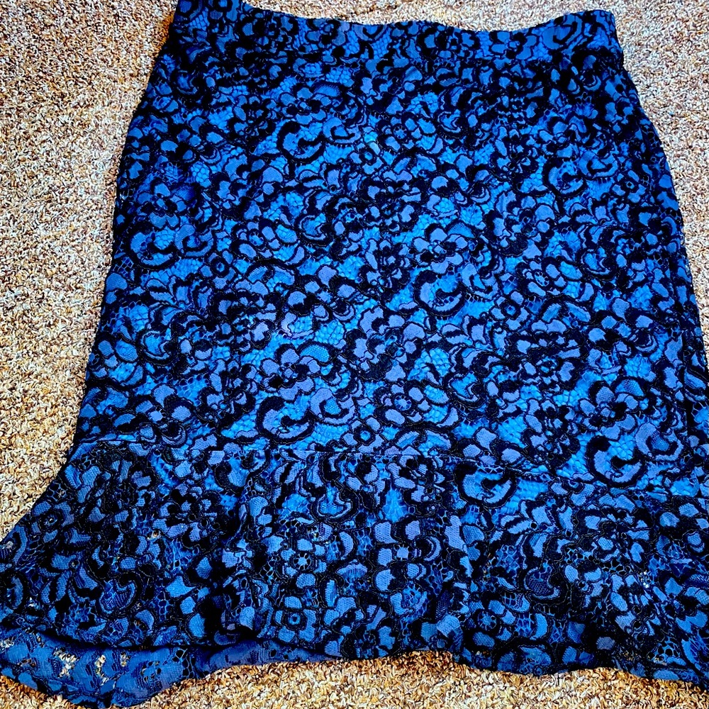 *NWT* Lane Bryant lace overlay skirt